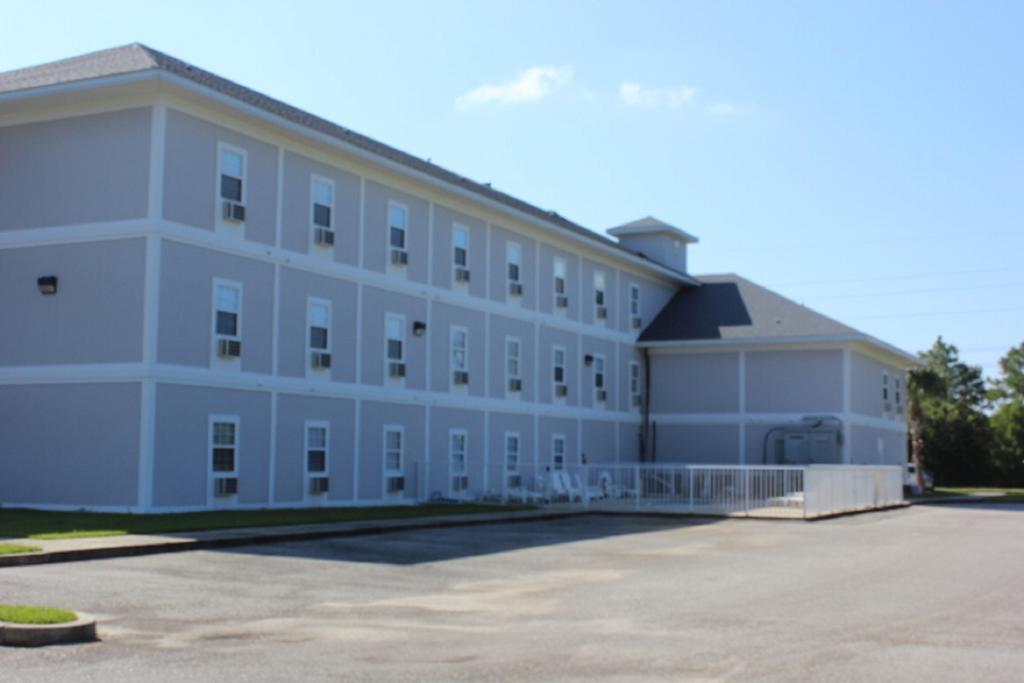 Lewiston Hall Hostel Foley Exterior photo